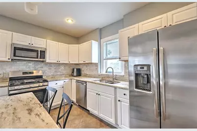16 Duncan Avenue #1, Providence, RI 02906 - Photo 5