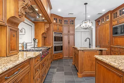 45 Briarbrooke Lane, Cranston, RI 02921 - Photo 11