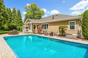45 Briarbrooke Ln, Cranston, RI 02921 - Photo 35