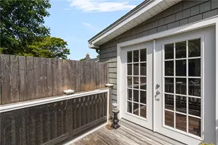 37 Reservoir Rd, Middletown, RI 02842 - Photo 29