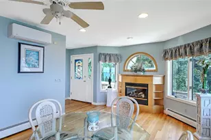 129 Seaside Dr, Jamestown, RI 02835 - Photo 17