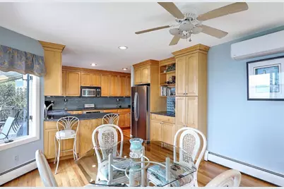 129 Seaside Drive, Jamestown, RI 02835 - Photo 15