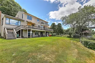 129 Seaside Dr, Jamestown, RI 02835 - Photo 43