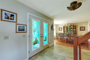 129 Seaside Dr, Jamestown, RI 02835 - Photo 13