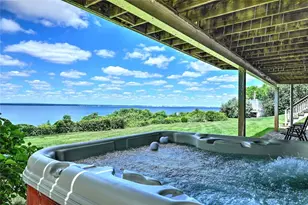 129 Seaside Dr, Jamestown, RI 02835 - Photo 33