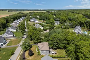 470 Sylvan Ct, North Kingstown, RI 02874 - Photo 5