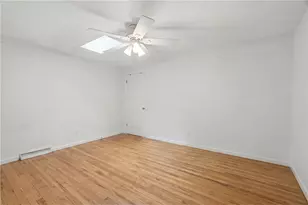 1625 Victory Hwy, Coventry, RI 02827 - Photo 29
