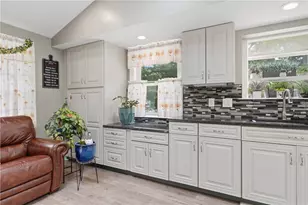 1625 Victory Hwy, Coventry, RI 02827 - Photo 31