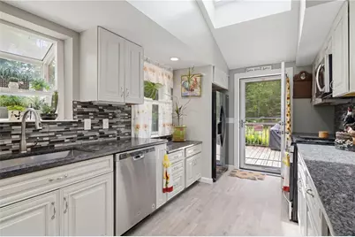 1625 Victory Highway, Coventry, RI 02827 - Photo 35