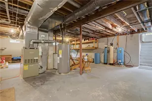 1625 Victory Hwy, Coventry, RI 02827 - Photo 39
