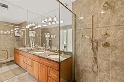 31 Coddinton #8, Newport, RI 02840 - Photo 25
