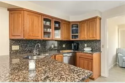 31 Coddinton #8, Newport, RI 02840 - Photo 13