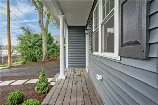 79 Birch St, Pawtucket, RI 02860 - Photo 3