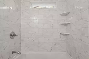 79 Birch St, Pawtucket, RI 02860 - Photo 17