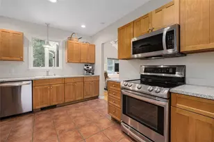 15 Little Pond County Rd, Cumberland, RI 02864 - Photo 11