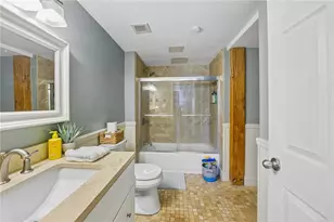 25 Water St, East Greenwich, RI 02818 - Photo 15