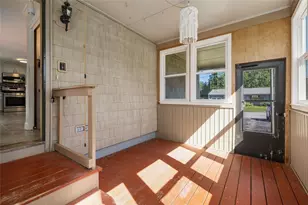37 Ridgeway Dr, Warren, RI 02885 - Photo 15