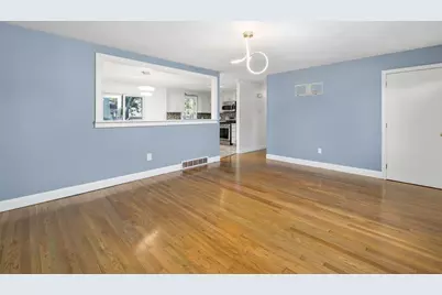 37 Ridgeway Drive, Warren, RI 02885 - Photo 7