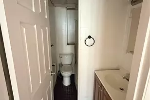 171 Montgomery Ave, Providence, RI 02905 - Photo 9