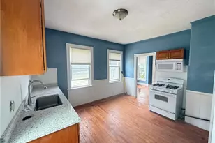 171 Montgomery Ave, Providence, RI 02905 - Photo 7