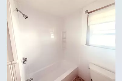 25 Thurston Avenue #B, Newport, RI 02840 - Photo 11