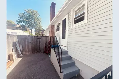 25 Thurston Avenue #B, Newport, RI 02840 - Photo 29