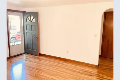 25 Thurston Avenue #B, Newport, RI 02840 - Photo 3