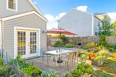 434 Grand Avenue, Pawtucket, RI 02861 - Photo 27