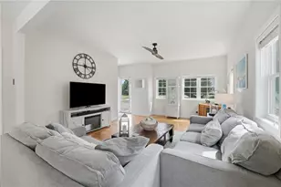 96 Seafare Ln, Portsmouth, RI 02871 - Photo 7