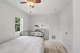 96 Seafare Ln, Portsmouth, RI 02871 - Photo 29