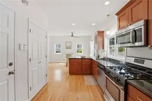 96 Seafare Ln, Portsmouth, RI 02871 - Photo 19