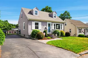 142 Mowry Ave, Cumberland, RI 02864 - Photo 21