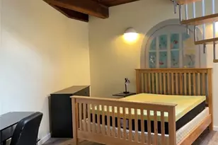 369 Thayer St, Providence, RI 02906 - Photo 19