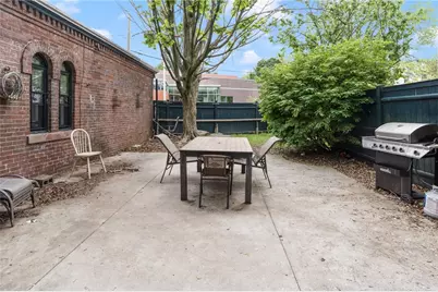 369 Thayer Street, Providence, RI 02906 - Photo 3