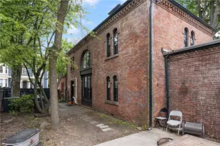 369 Thayer St, Providence, RI 02906 - Photo 1