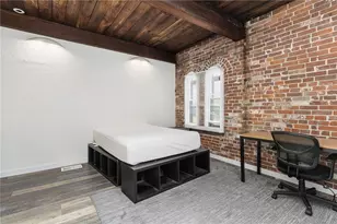369 Thayer St, Providence, RI 02906 - Photo 9
