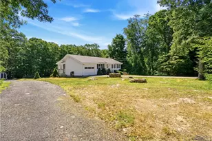 42 Charles Ave, Charlestown, RI 02813 - Photo 37