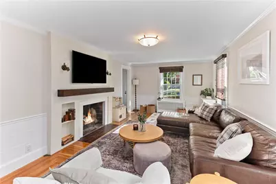 225 Greenwood Avenue, Warwick, RI 02886 - Photo 9
