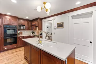 225 Greenwood Ave, Warwick, RI 02886 - Photo 11