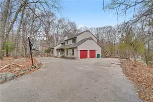 26 Trout Brook Ln, Scituate, RI 02831 - Photo 3