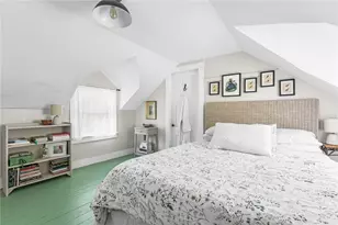 14 Hill St, Hopkinton, RI 02832 - Photo 17