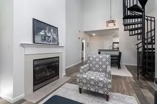 1000 Providence Pl, Providence, RI 02903 - Photo 9