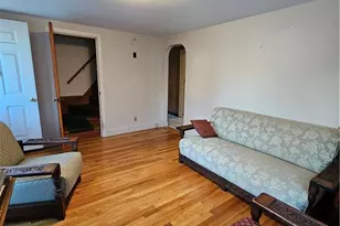 27 Clifton Ave, Coventry, RI 02816 - Photo 9