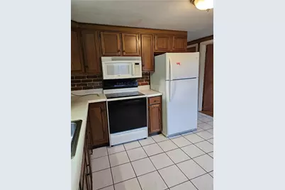 27 Clifton Avenue, Coventry, RI 02816 - Photo 7