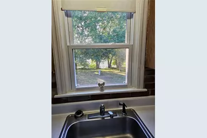 27 Clifton Avenue, Coventry, RI 02816 - Photo 5
