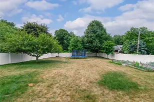 2 Brookfield Rd, Coventry, RI 02816 - Photo 7