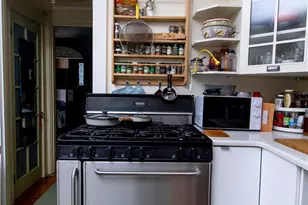 451 River Ave, Providence, RI 02908 - Photo 15