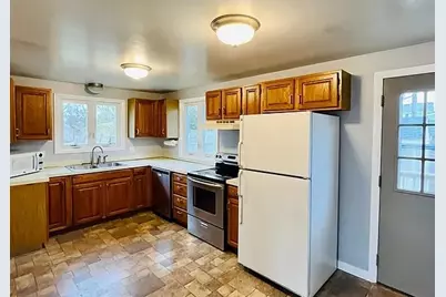 23 Butler Street, Newport, RI 02840 - Photo 3