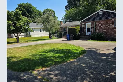 23 Butler Street, Newport, RI 02840 - Photo 19