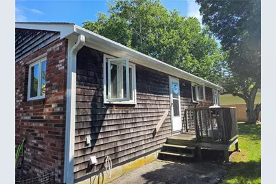 23 Butler Street, Newport, RI 02840 - Photo 17